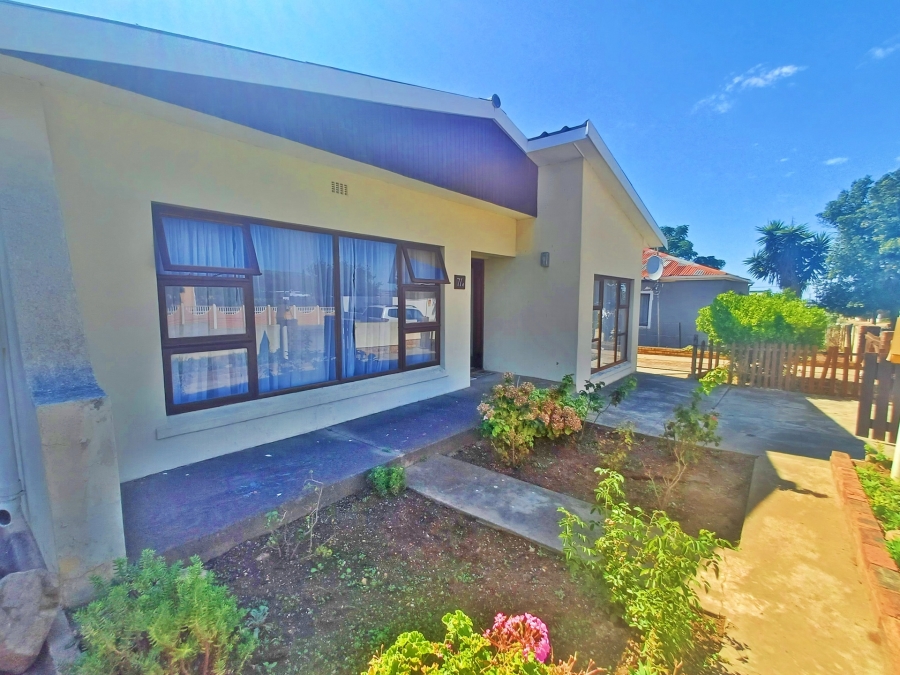 To Let 3 Bedroom Property for Rent in Bredasdorp Western Cape